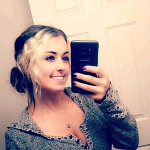 Meet your Posher, Grace